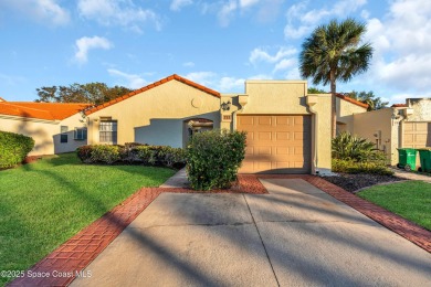 Lake Townhome/Townhouse For Sale in Melbourne, Florida
