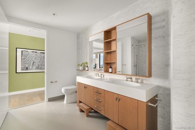 LUXURY WATERFRONT LIVING IN BROOKLYN HEIGHTS. IMMEDIATE - photo 11