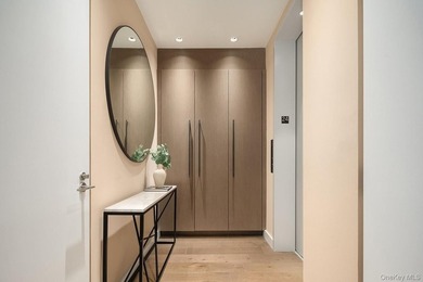 LUXURY WATERFRONT LIVING IN BROOKLYN HEIGHTS. IMMEDIATE - photo 13