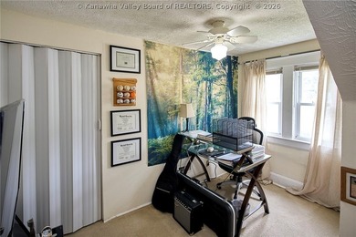 Spacious 2-story home in a convenient Dunbar location! This home - photo 15
