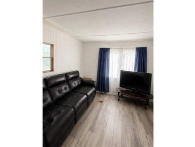 Additional listing photo 4