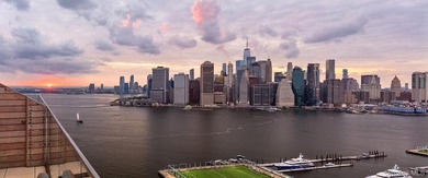 LUXURY WATERFRONT LIVING IN BROOKLYN HEIGHTS. IMMEDIATE - photo 22
