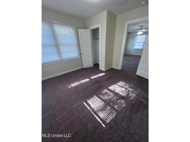 Great opportunity for investors! Updated home located on a quiet - photo 10