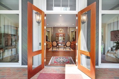 Welcome to 325 Lanham Circle, where timeless Southern elegance - photo 6