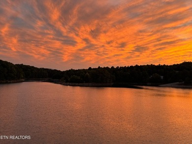 Welcome to 730 Chris Way--a rare, lake retreat FEATURED ON - photo 4