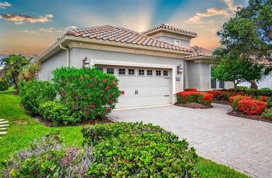 (private lake, pond, creek) Home For Sale in Englewood Florida