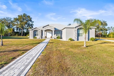 Lake Home For Sale in Thonotosassa, Florida