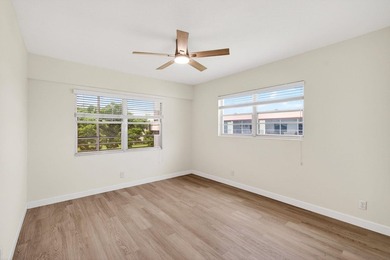 Located on the third and top floor with no neighbors above and - photo 1