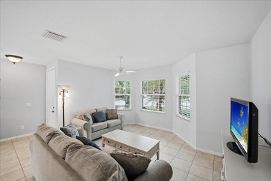 Discover this beautiful three bedroom 2.5 bath, 2.5-bath - photo 6