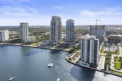 Beautifully renovated waterfront residence with unobstructed - photo 17