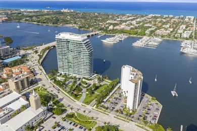 Beautifully renovated waterfront residence with unobstructed - photo 18