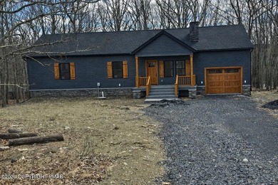 Third Pond Home For Sale in Tamiment Pennsylvania