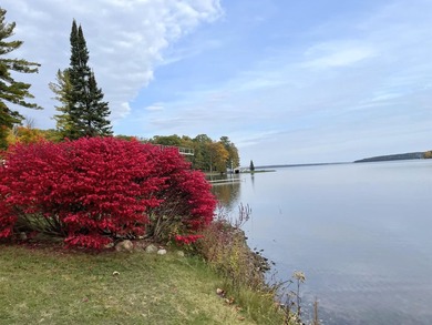 This Well Maintained Chalet Has Some Beautiful Panoramic Views - photo 9