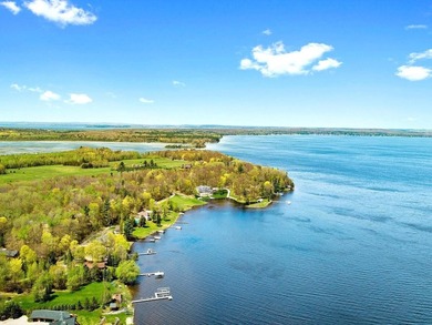 This Well Maintained Chalet Has Some Beautiful Panoramic Views - photo 10
