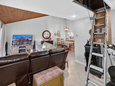 Don't miss this beautiful 3BR/2BA end unit condo, with tranquil - photo 11