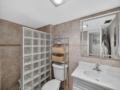 Don't miss this beautiful 3BR/2BA end unit condo, with tranquil - photo 15