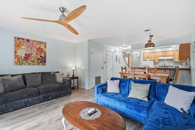 Welcome to this beautiful FULLY FURNISHED Lakewood Hills condo - photo 16