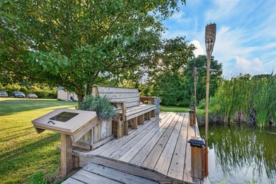 Tiny home on 3 plus acres. Park like setting. Very private - photo 21