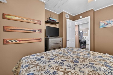 Units in this low-density complex rarely come available! This - photo 22