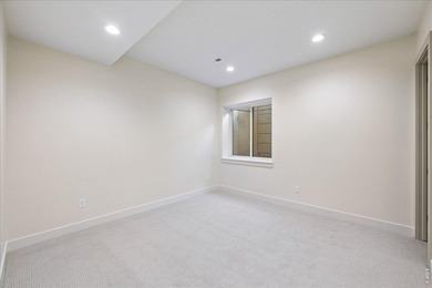 Built by award-winning Sheffield Homes! Professionally designed - photo 23