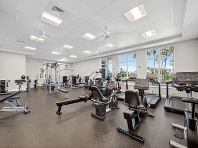 Don't miss this beautiful 3BR/2BA end unit condo, with tranquil - photo 24