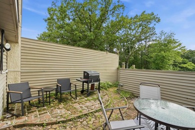 Welcome to this beautiful FULLY FURNISHED Lakewood Hills condo - photo 31