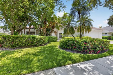 Rare opportunity in The Hamptons at Woodfield Country Club. This - photo 2