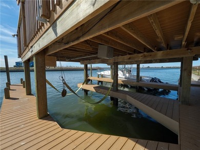 Stunning Canal Townhome just Moments from the Beach! Situated on - photo 33