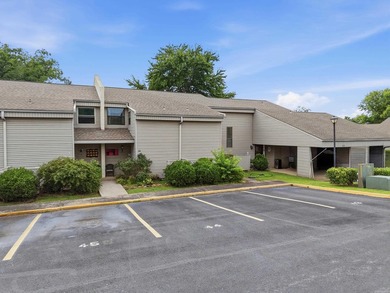 Welcome to this beautiful FULLY FURNISHED Lakewood Hills condo - photo 37