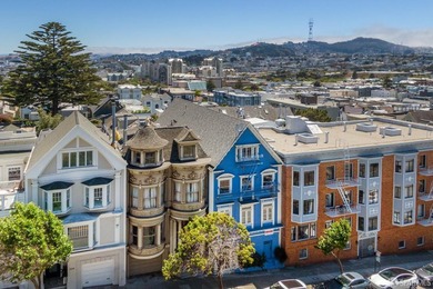 Introducing a rare opportunity to acquire an iconic Pacific - photo 4