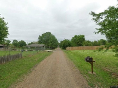 Cedar Creek Lake Lot Sale Pending in Gun Barrel City Texas