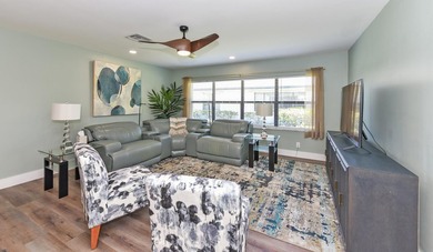 Experience modern luxury and a resort-style lifestyle in this - photo 4