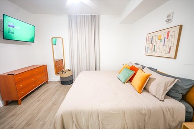 Lake Condo For Sale in Orlando, Florida