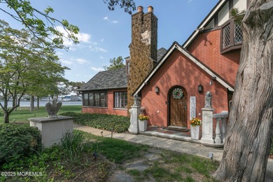 A True Waterfront Unicorn in Toms River! Discover over 2.5 acres - photo 15