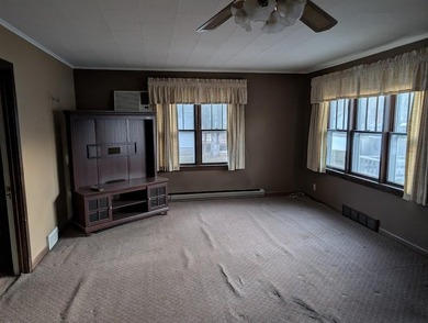 Nice little home in Littlefork with spacious garage/shop in the - photo 25