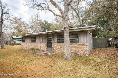 Coastal living meets DOWNTOWN CONVENIENCE IN THE HEART OF OCEAN - photo 3