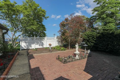 A True Waterfront Unicorn in Toms River! Discover over 2.5 acres - photo 43