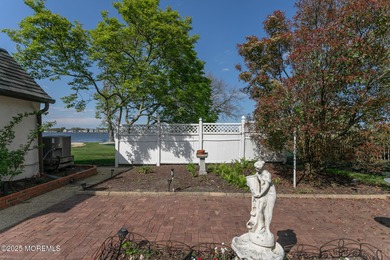 A True Waterfront Unicorn in Toms River! Discover over 2.5 acres - photo 45