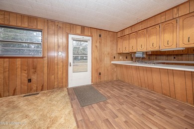 Coastal living meets DOWNTOWN CONVENIENCE IN THE HEART OF OCEAN - photo 6