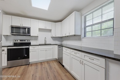 Experience refined living in this meticulously maintained - photo 9