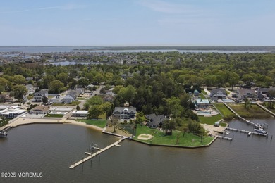 A True Waterfront Unicorn in Toms River! Discover over 2.5 acres - photo 59