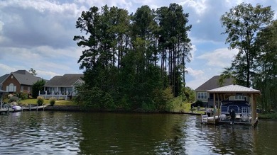 Lake Greenwood Lot For Sale in Greenwood South Carolina