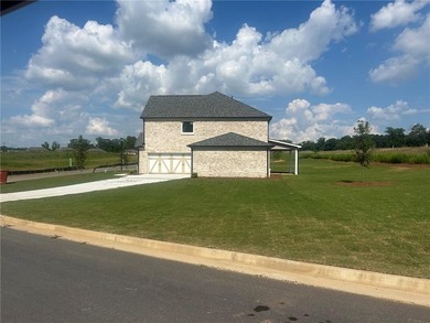 PALISADES - Plan Lot 140 - 5BR 4BA Located within the GATED - photo 2