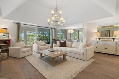 Fully upgraded 4BR/3.5BA pool home within prestigious Palm Beach - photo 1