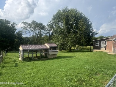 TOTAL OF 3300 SQFT OF LIVING SPACE! 2714 Pea Ridge Rd is the - photo 33