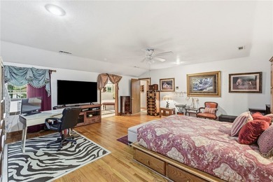Priced substantially below appraisal!! Extraordinary investment - photo 13