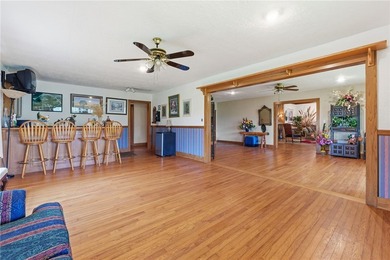 Priced substantially below appraisal!! Extraordinary investment - photo 17