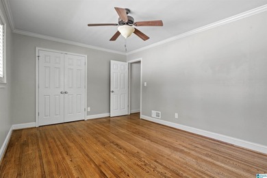 Welcome to this beautifully maintained 5-bedroom, 3-bath brick - photo 36