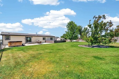 MLS# 293961 Columbia River View, 1.65 acres, and a 60x40 heated - photo 37