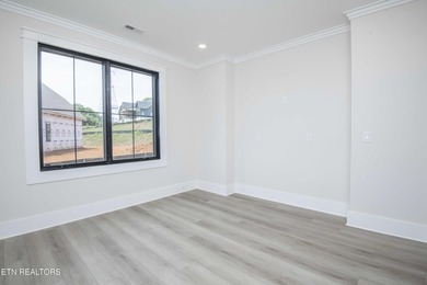 Welcome to your beautiful home in TN National, perfectly - photo 10